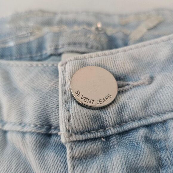 Seven7 Bermuda Shorts - Size 4 Light Wash Raw Hem Mid Rise Stretch - Picture 2 of 7